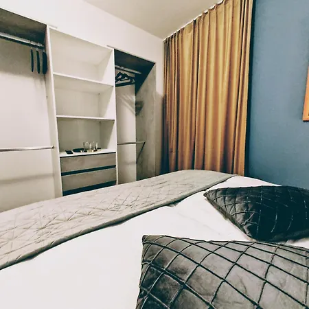 Alloggi Tosca Airport Guest house