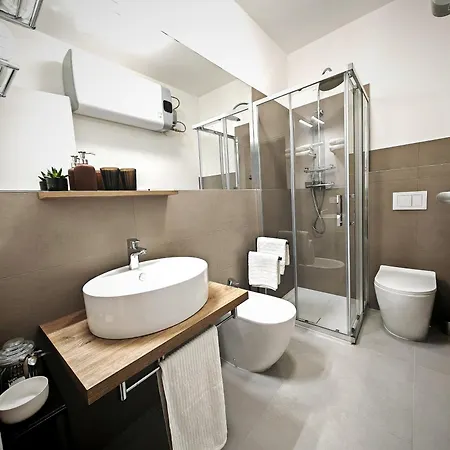 Alloggi Tosca Airport Ronchi Dei Legionari