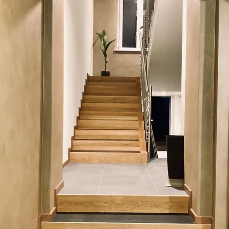 Alloggi Tosca Airport Ронки-дей-Леджонари