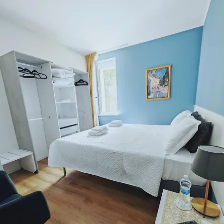 Гостевой дом Alloggi Tosca Airport Ронки-дей-Леджонари