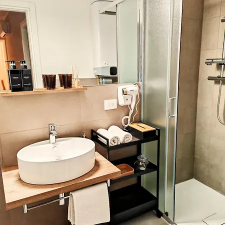 Alloggi Tosca Airport Penzion 3*