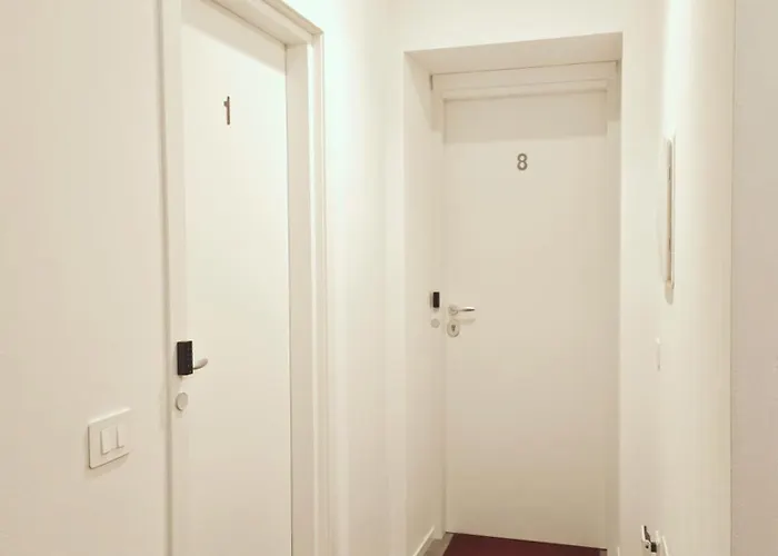 Alloggi Tosca Airport بيت ضيافة 3*